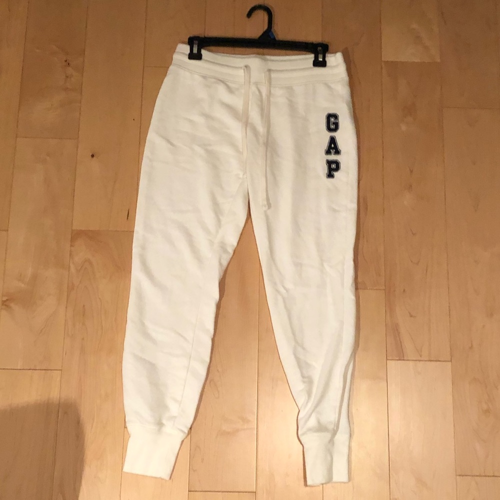 GAP Sweatpants